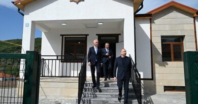 Prezident Bəylik kəndinin açılışında – FOTOLAR
