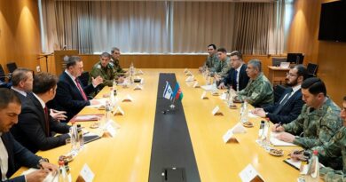Azərbaycan və İsrailin müdafiə nazirləri hərbi əməkdaşlığın perspektivlərini müzakirə ediblər