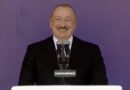 Prezident çıxış edərkən yerdən bu sözü dedilər, güldü – VİDEO