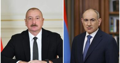 İlham Əliyevin Nikol Paşinyanla görüşü başlayıb