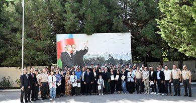Şəhid media nümayəndələrinin medalları ailələrinə təqdim edilib
