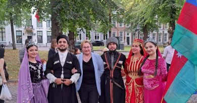 Haaqada keçirilmiş “Səfirlik Festivalı”nda Azərbaycan mədəniyyəti çoşqu ilə qarşılanıb